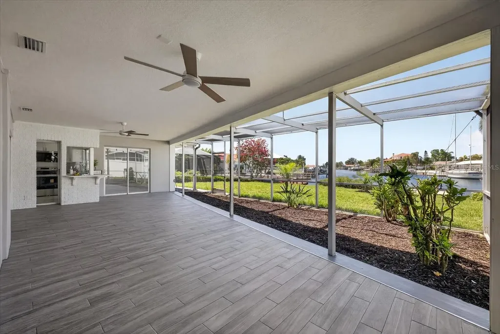 3818 Topsail Trail New Port Richey FL 34652