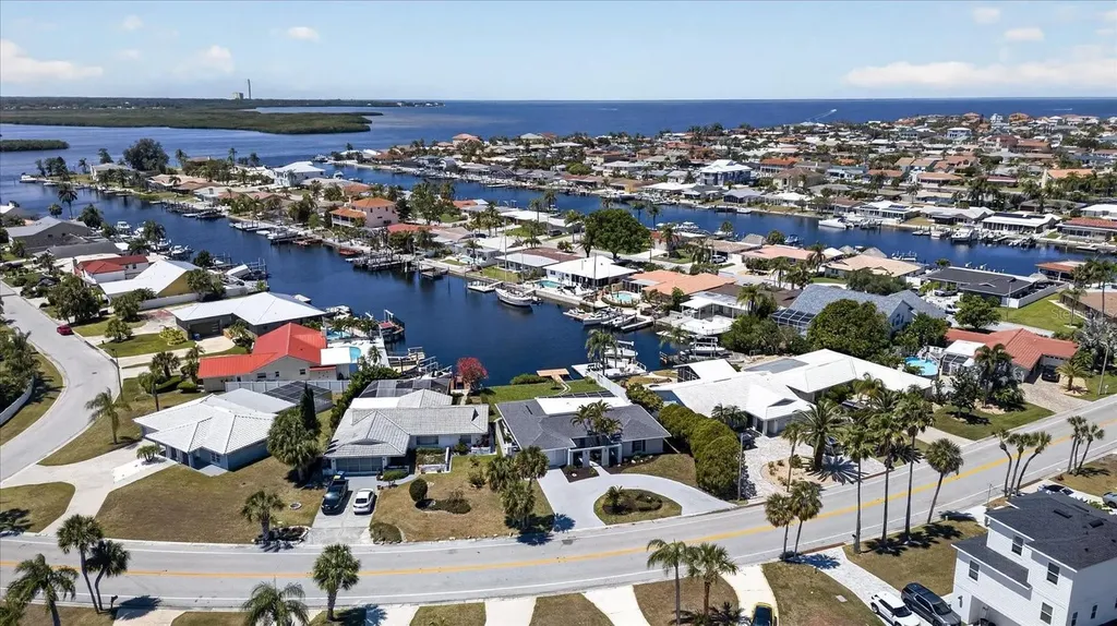3818 Topsail Trail New Port Richey FL 34652