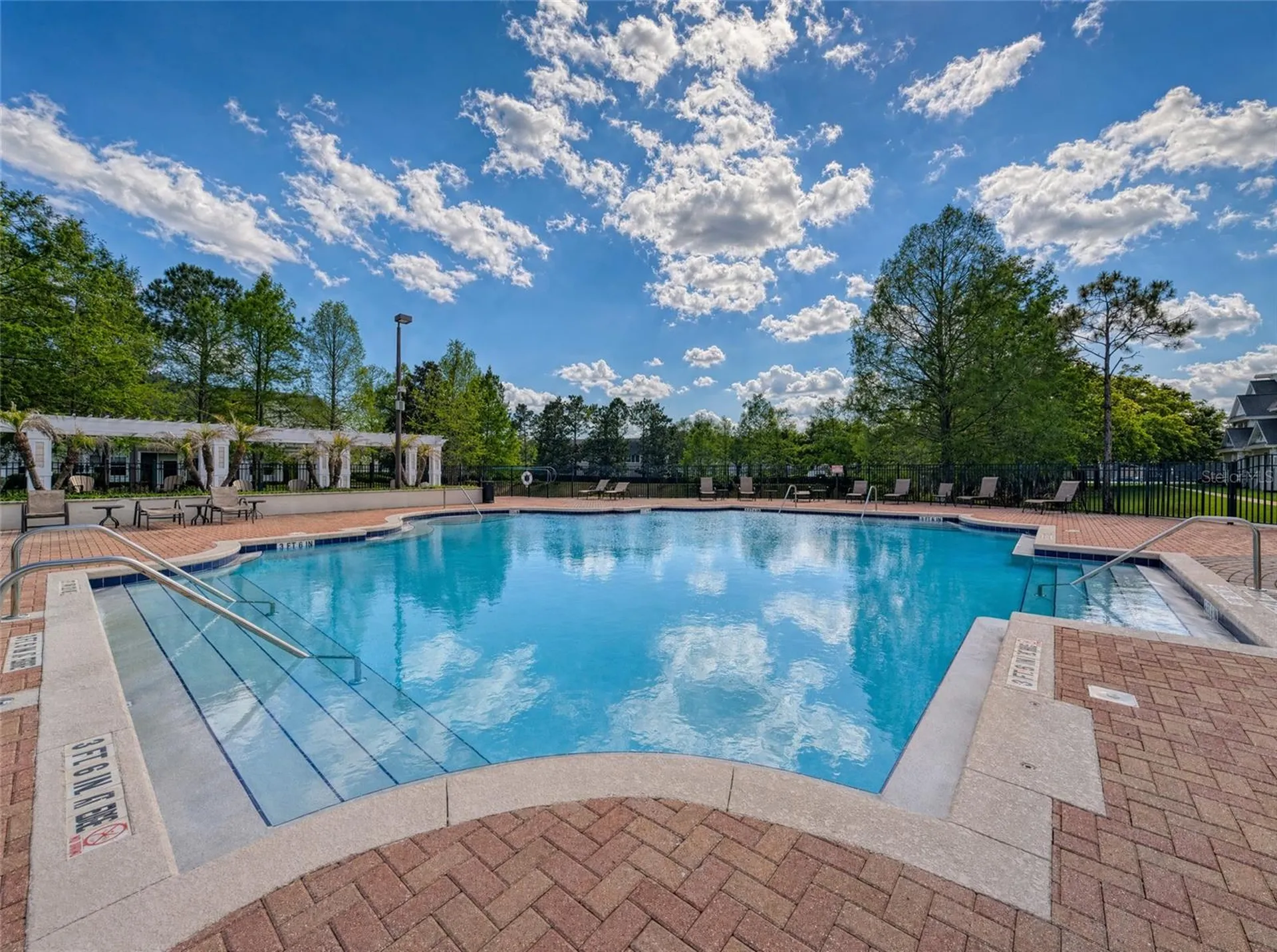 143 Southern Pecan Circle Winter Garden FL 34787