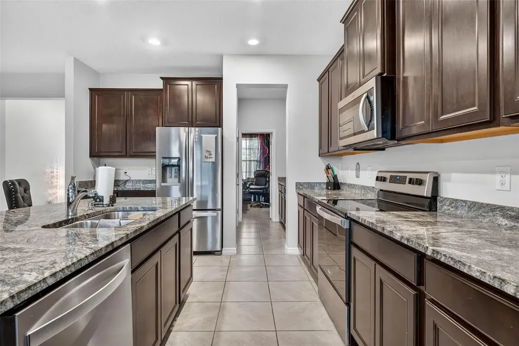 3734 Turning Tides Terrace Bradenton FL 34208