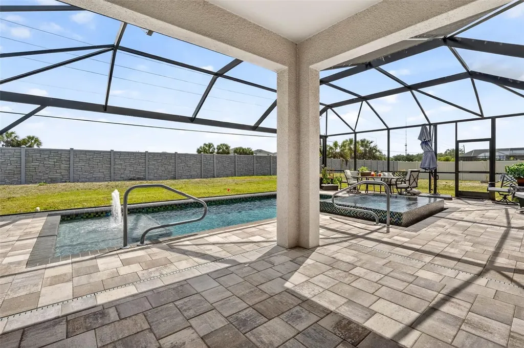 3734 Turning Tides Terrace Bradenton FL 34208