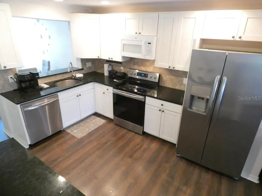 2554 Sea Wind Way Clearwater FL 33763