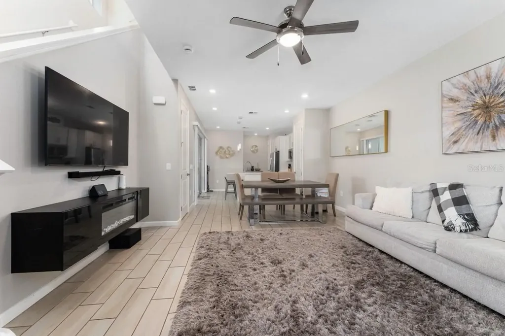 1487 Axel Graeson Avenue Kissimmee FL 34744