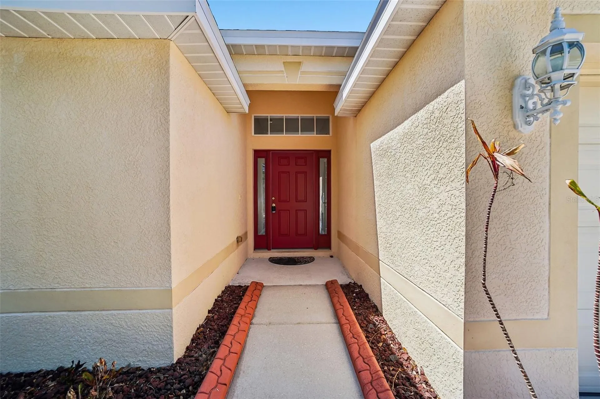 7613 Wood Violet Drive Gibsonton FL 33534