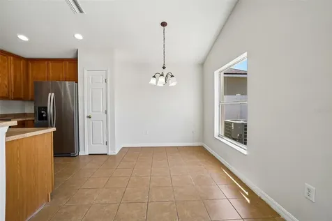 7613 Wood Violet Drive Gibsonton FL 33534