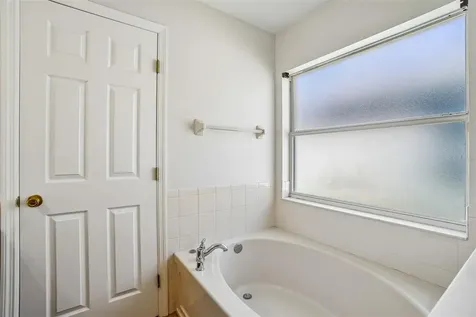 7613 Wood Violet Drive Gibsonton FL 33534
