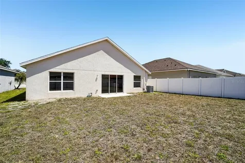 7613 Wood Violet Drive Gibsonton FL 33534