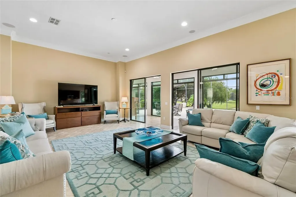 844 San Raphael Street Poinciana FL 34759