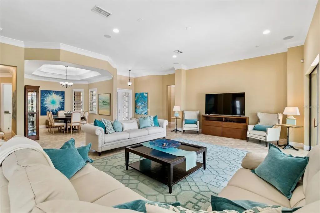 844 San Raphael Street Poinciana FL 34759