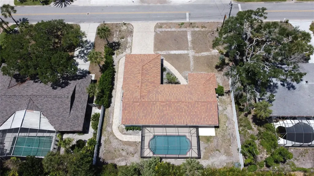 5569 Shadow Lawn Drive Sarasota FL 34242