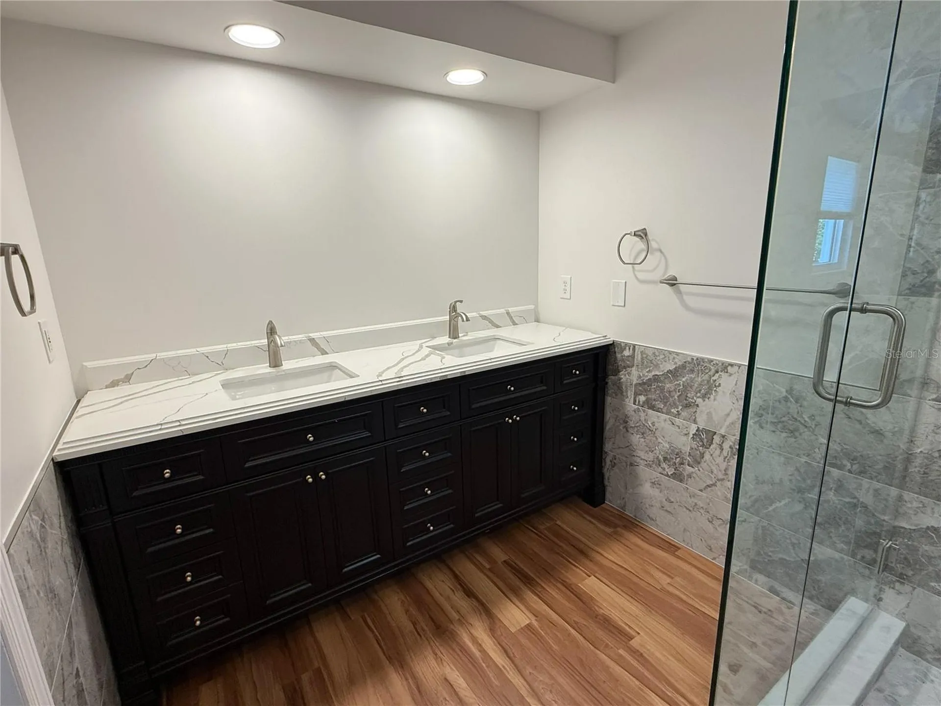 5569 Shadow Lawn Drive Sarasota FL 34242