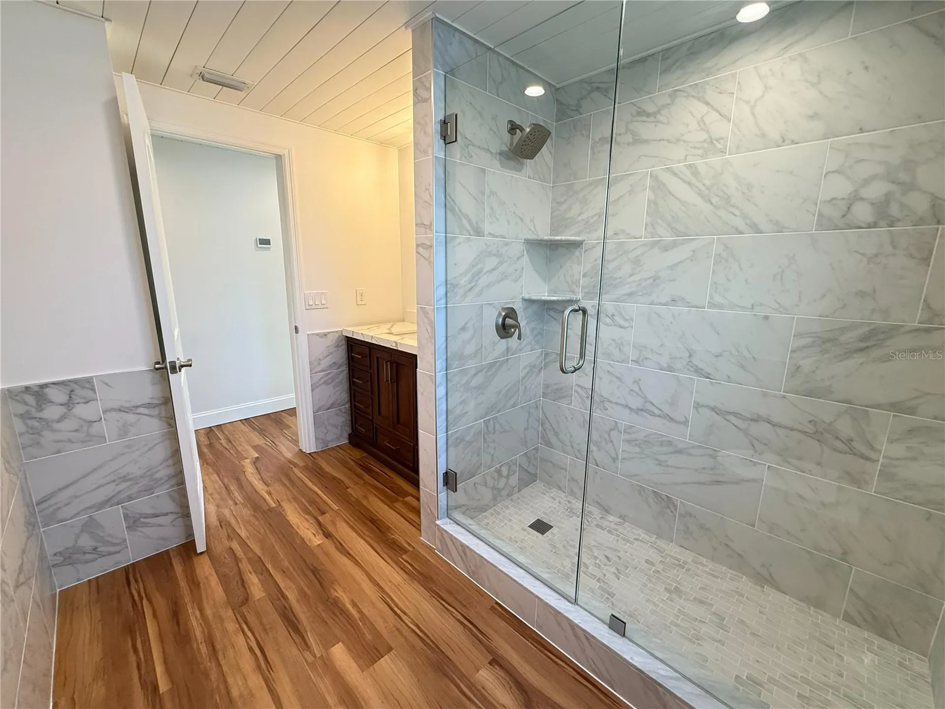 5569 Shadow Lawn Drive Sarasota FL 34242