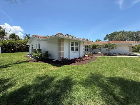 5569 Shadow Lawn Drive Sarasota FL 34242