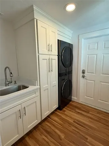 5569 Shadow Lawn Drive Sarasota FL 34242