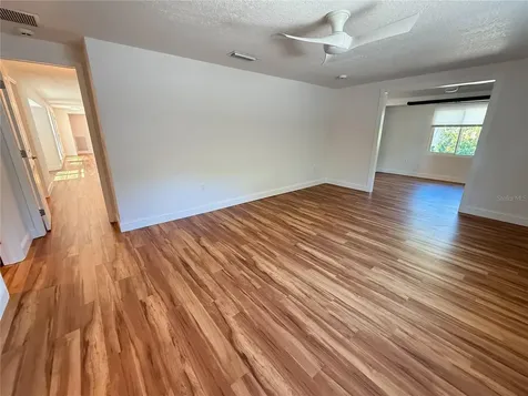 5569 Shadow Lawn Drive Sarasota FL 34242