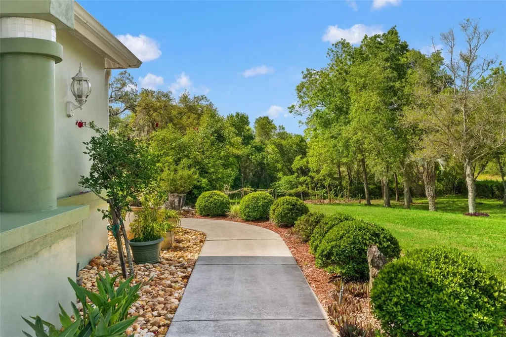 9050 Weeping Willow Street Brooksville FL 34613