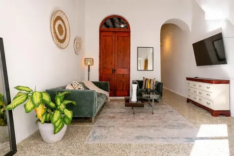 54 Calle Cruz San Juan PR 00901