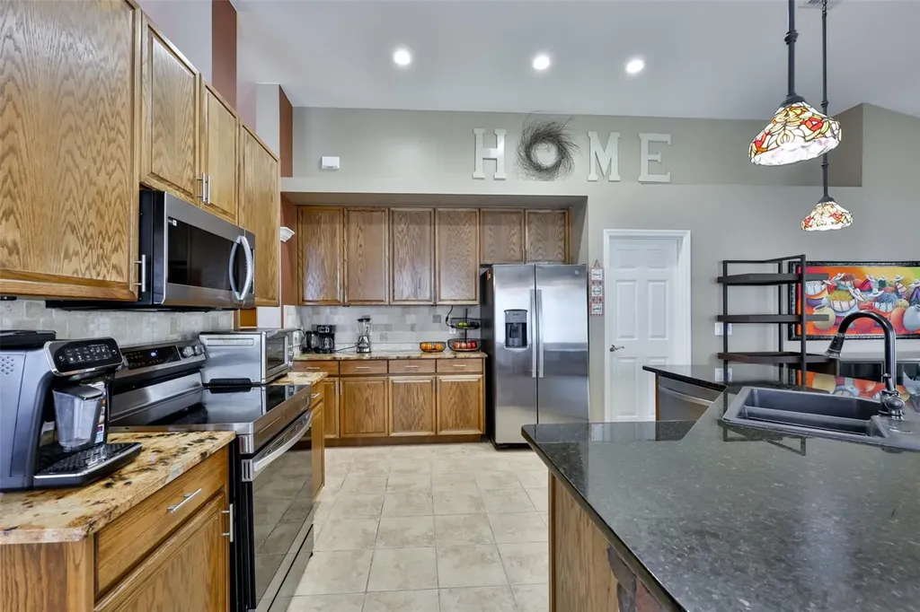 7318 Guilford Pine Lane Apollo Beach FL 33572