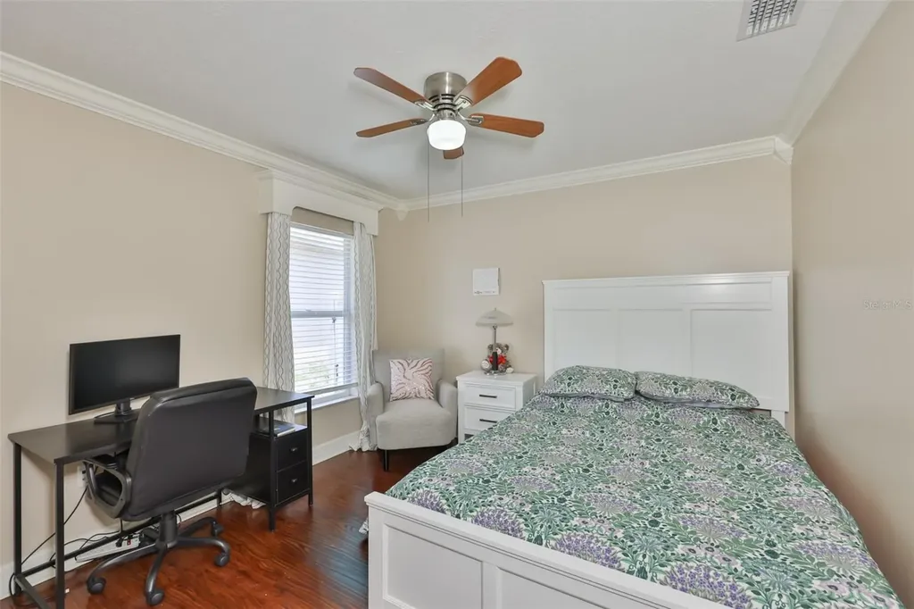 7318 Guilford Pine Lane Apollo Beach FL 33572