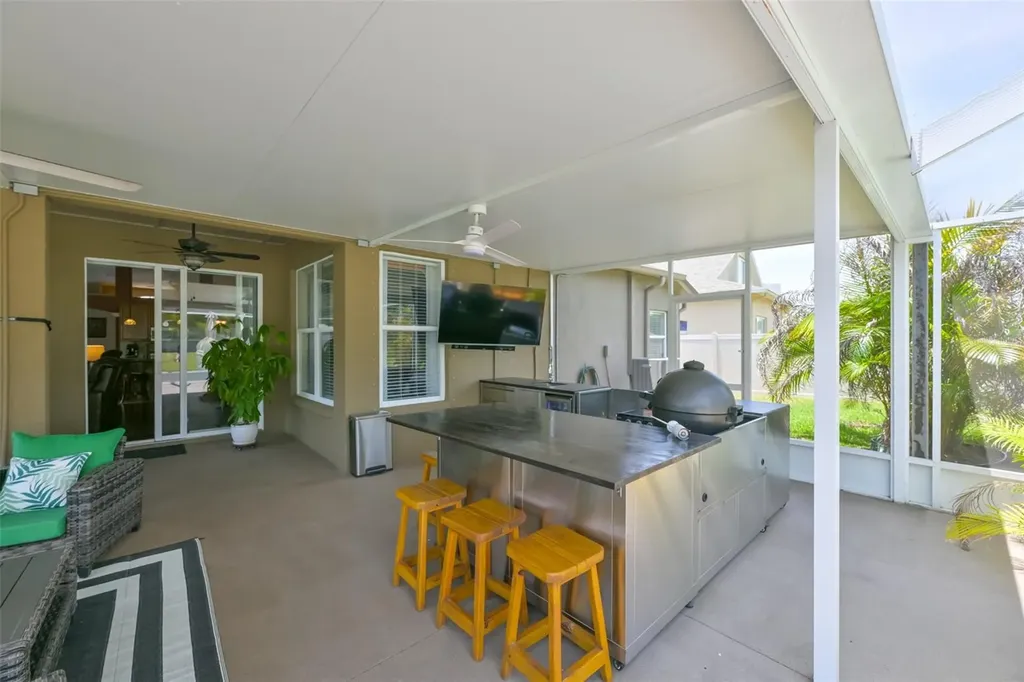 7318 Guilford Pine Lane Apollo Beach FL 33572