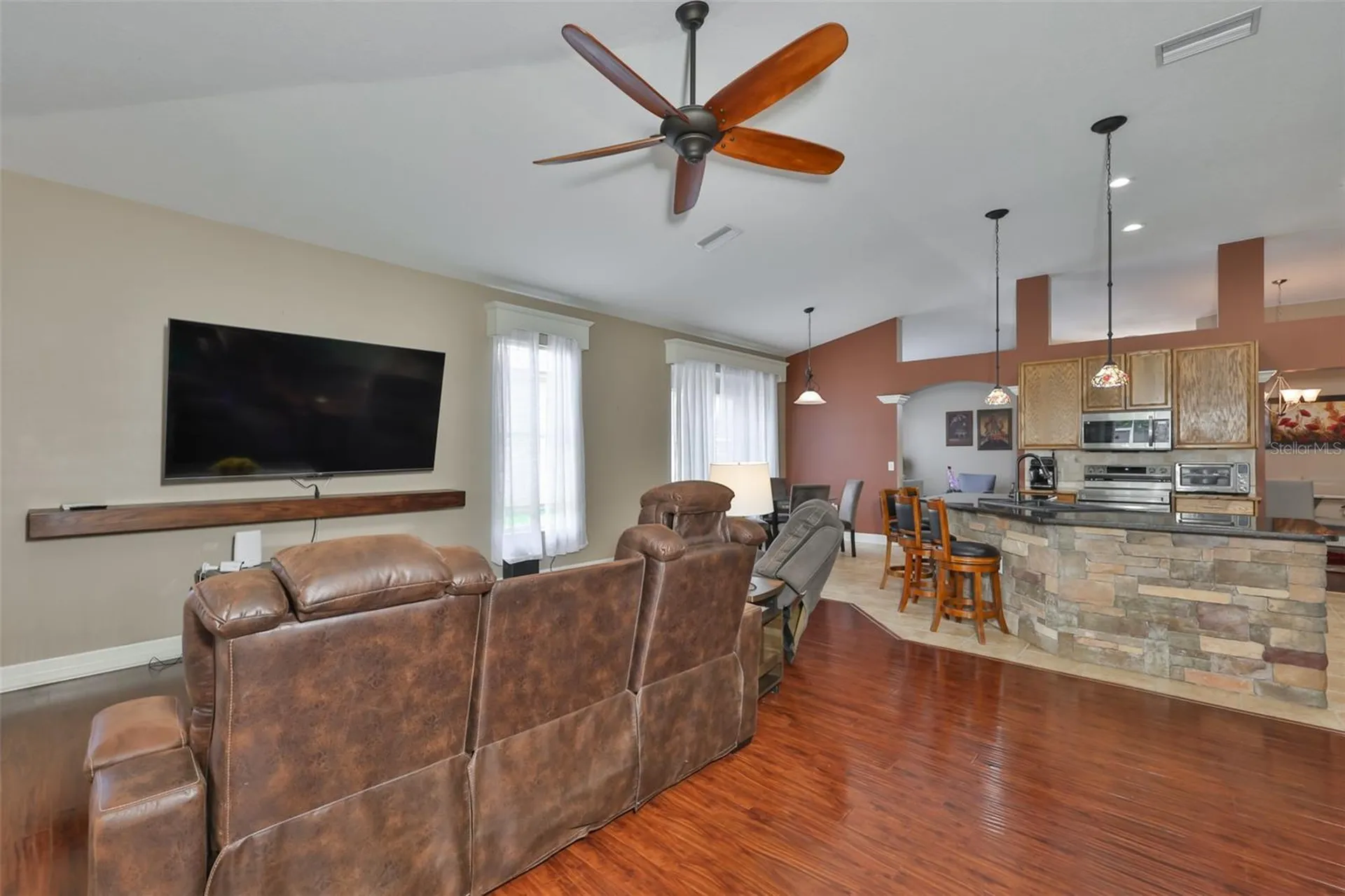 7318 Guilford Pine Lane Apollo Beach FL 33572