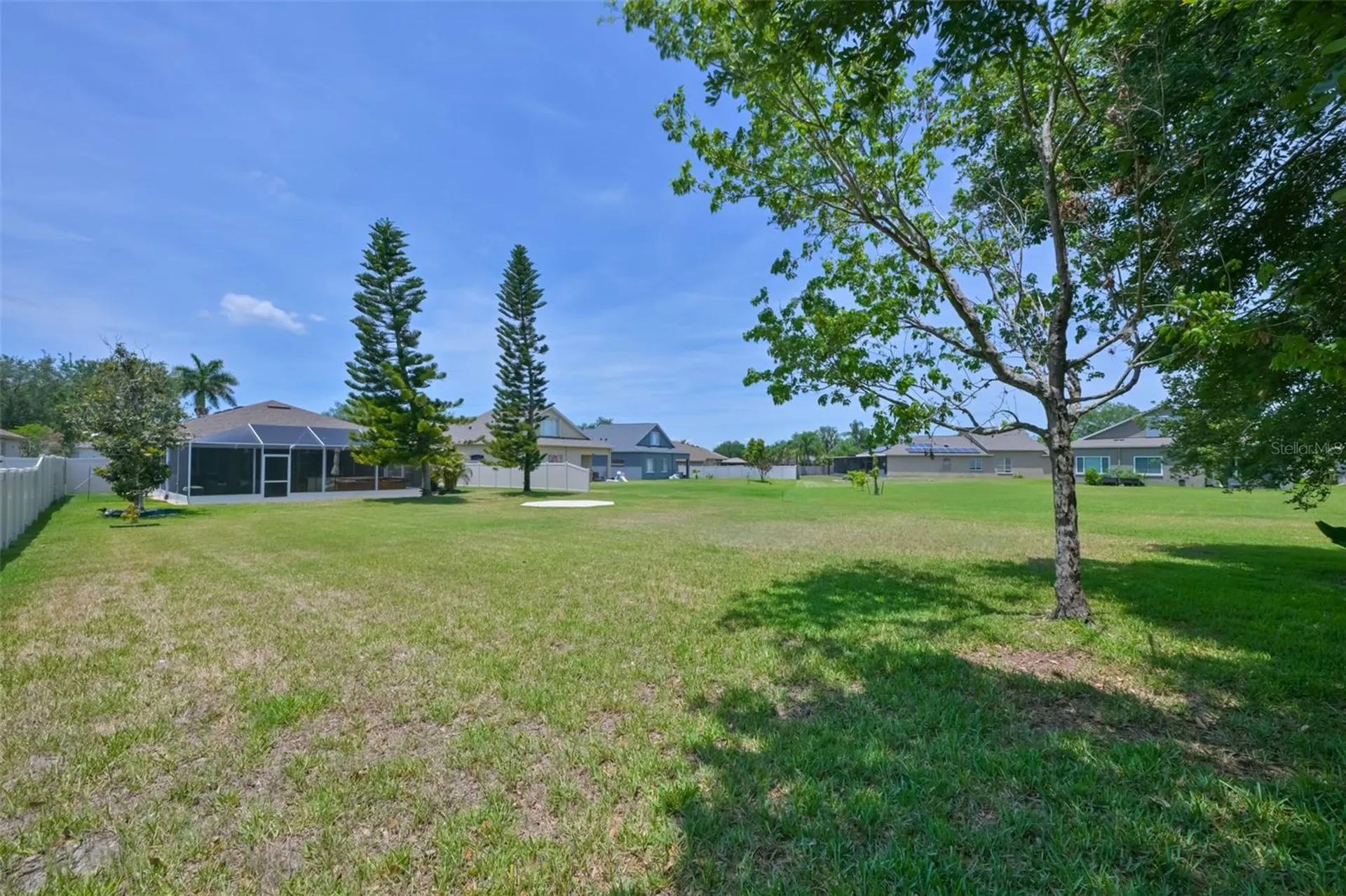 7318 Guilford Pine Lane Apollo Beach FL 33572