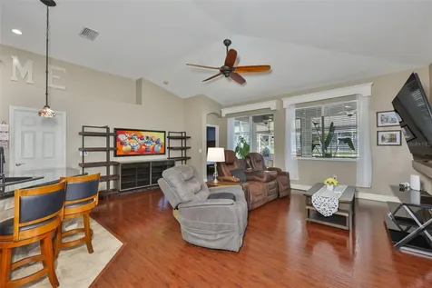7318 Guilford Pine Lane Apollo Beach FL 33572
