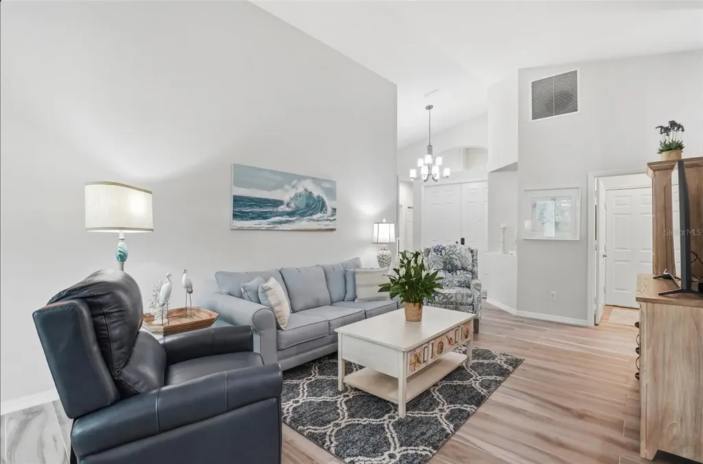 4222 65th Place E Sarasota FL 34243