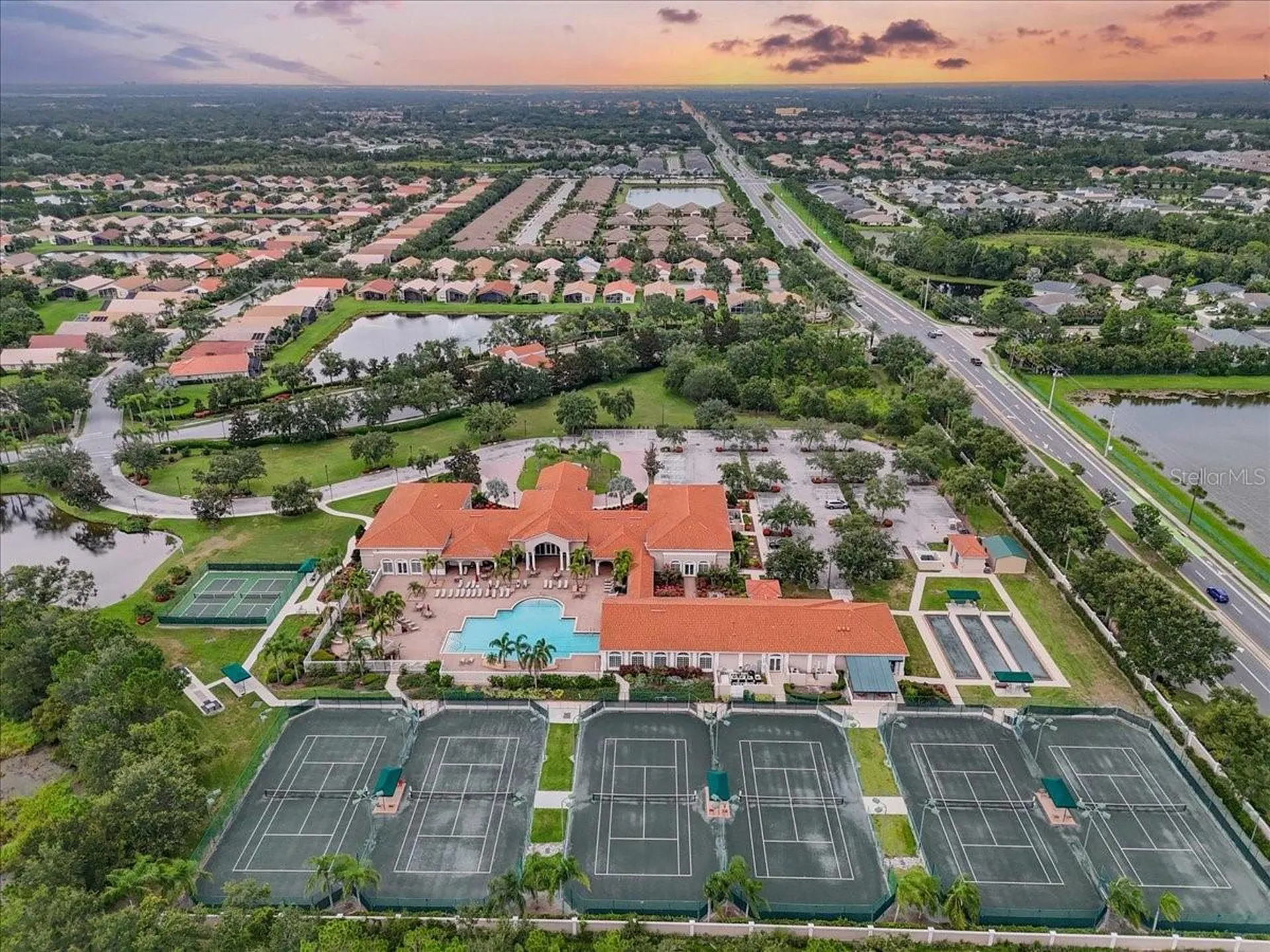 4222 65th Place E Sarasota FL 34243