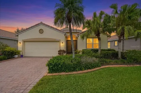 4222 65th Place E Sarasota FL 34243