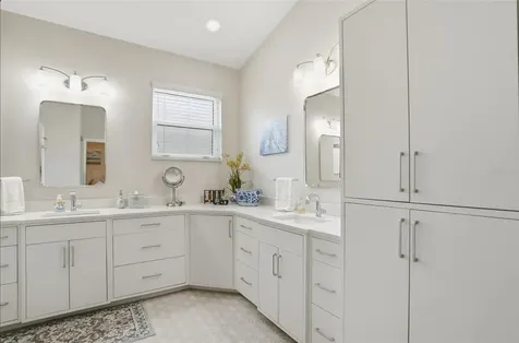 4222 65th Place E Sarasota FL 34243