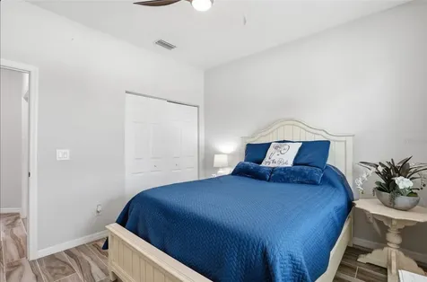4222 65th Place E Sarasota FL 34243