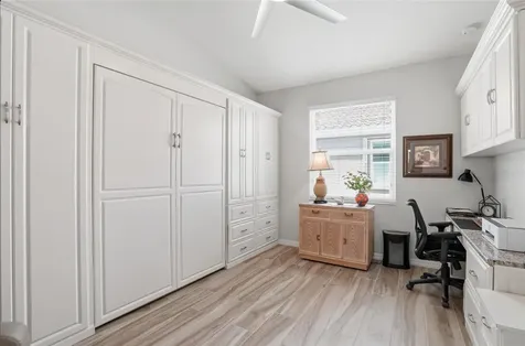 4222 65th Place E Sarasota FL 34243
