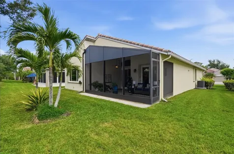 4222 65th Place E Sarasota FL 34243