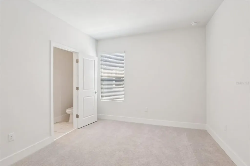 3129 4th Terrace N St Petersburg FL 33713