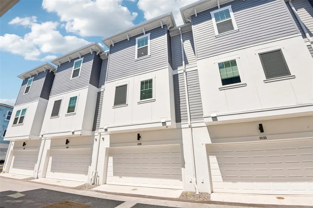 3129 4th Terrace N St Petersburg FL 33713