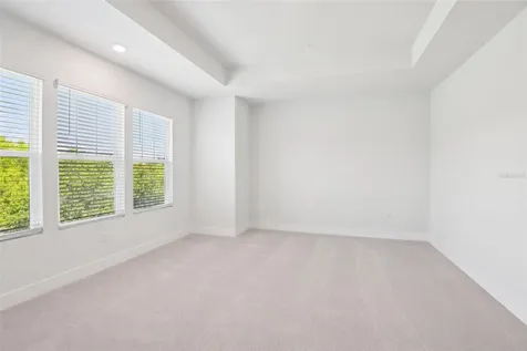 3129 4th Terrace N St Petersburg FL 33713