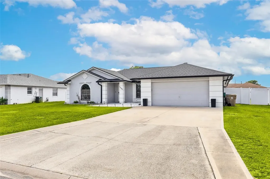1040 Hali Ridge Court Kissimmee FL 34747