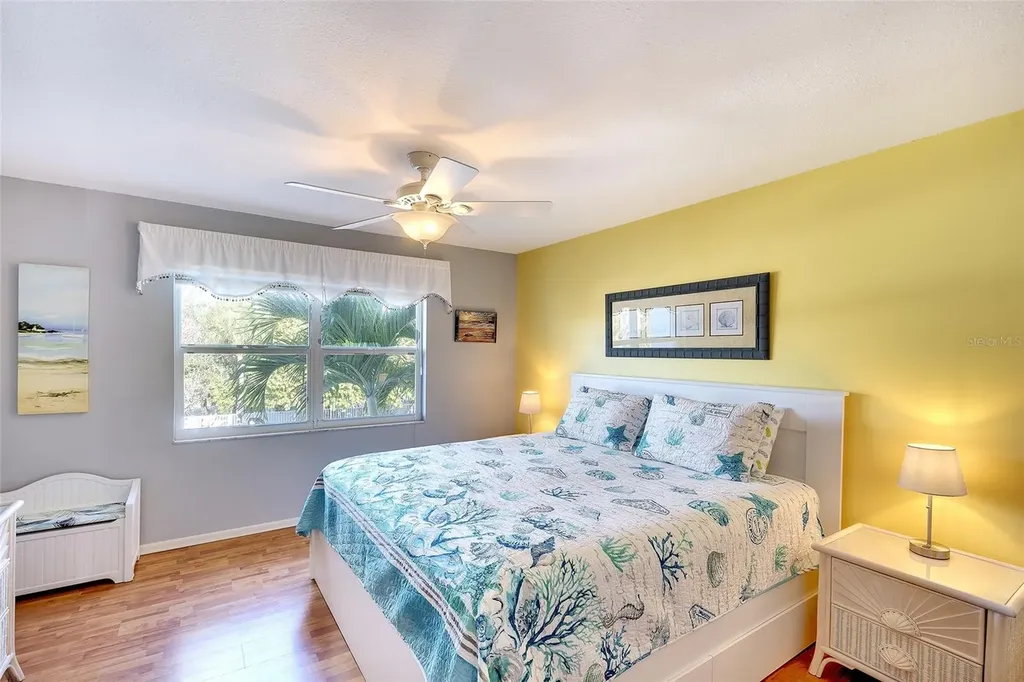 4307 Gulf Drive Holmes Beach FL 34217