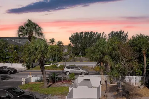 4307 Gulf Drive Holmes Beach FL 34217