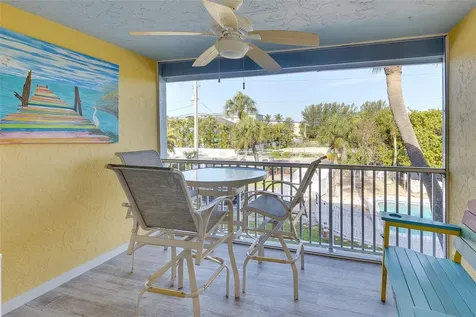 4307 Gulf Drive Holmes Beach FL 34217