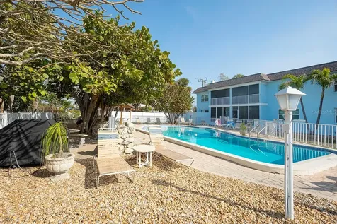 4307 Gulf Drive Holmes Beach FL 34217