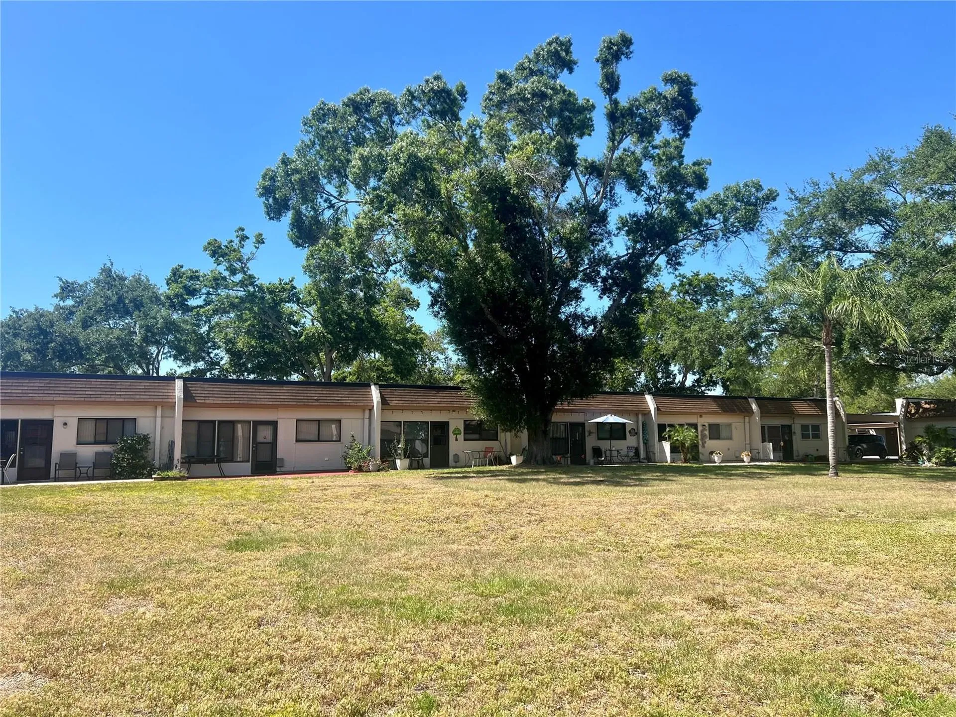 1188 Mission Circle Clearwater FL 33759
