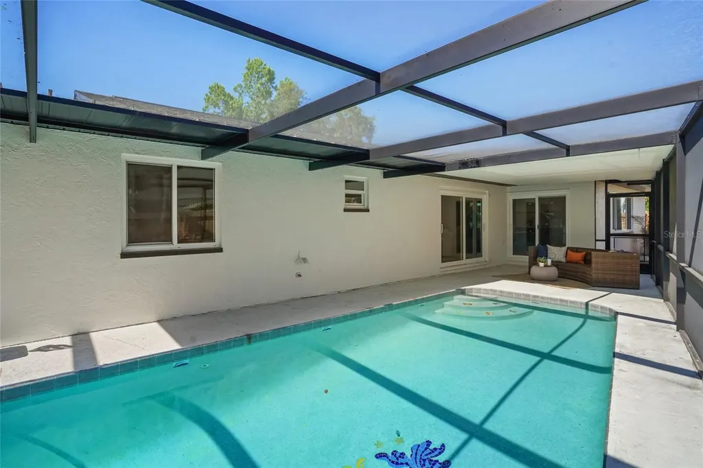 2370 Robyn Court Dunedin FL 34698