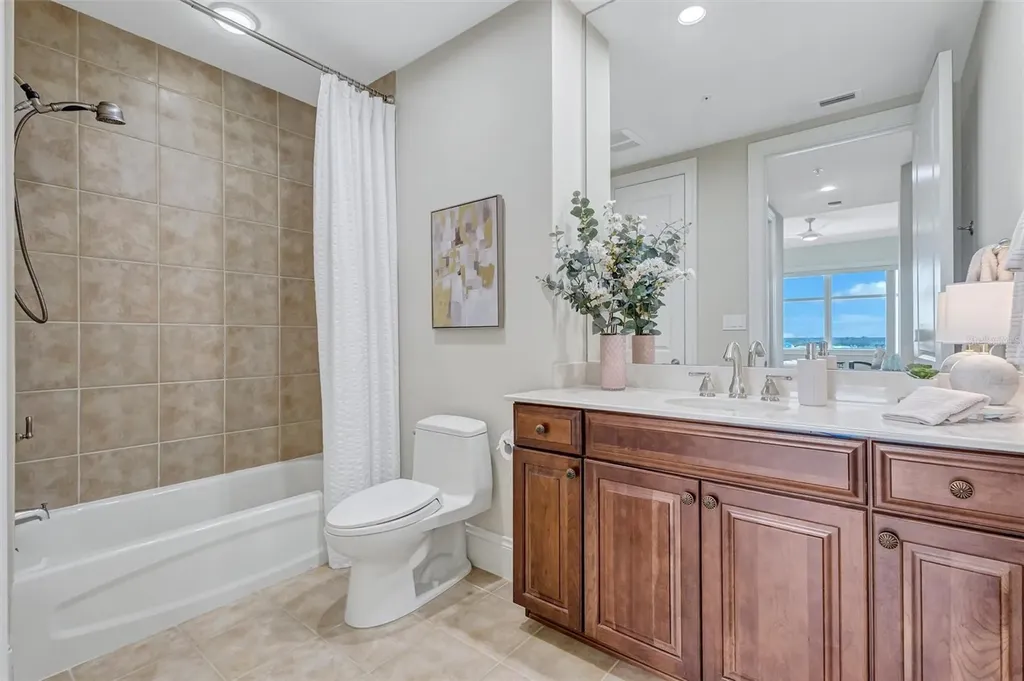 130 Riviera Dunes Way Palmetto FL 34221