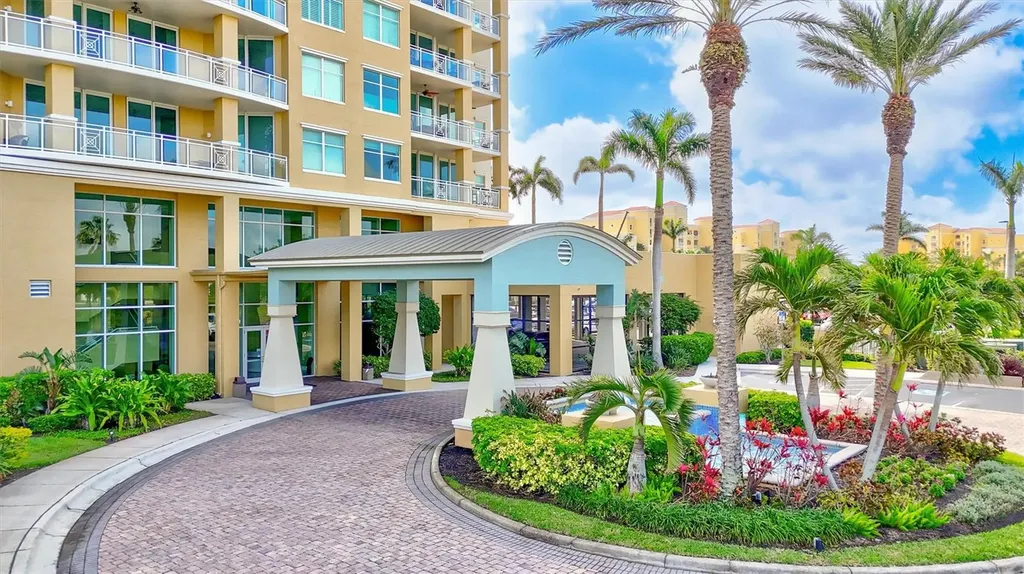 130 Riviera Dunes Way Palmetto FL 34221