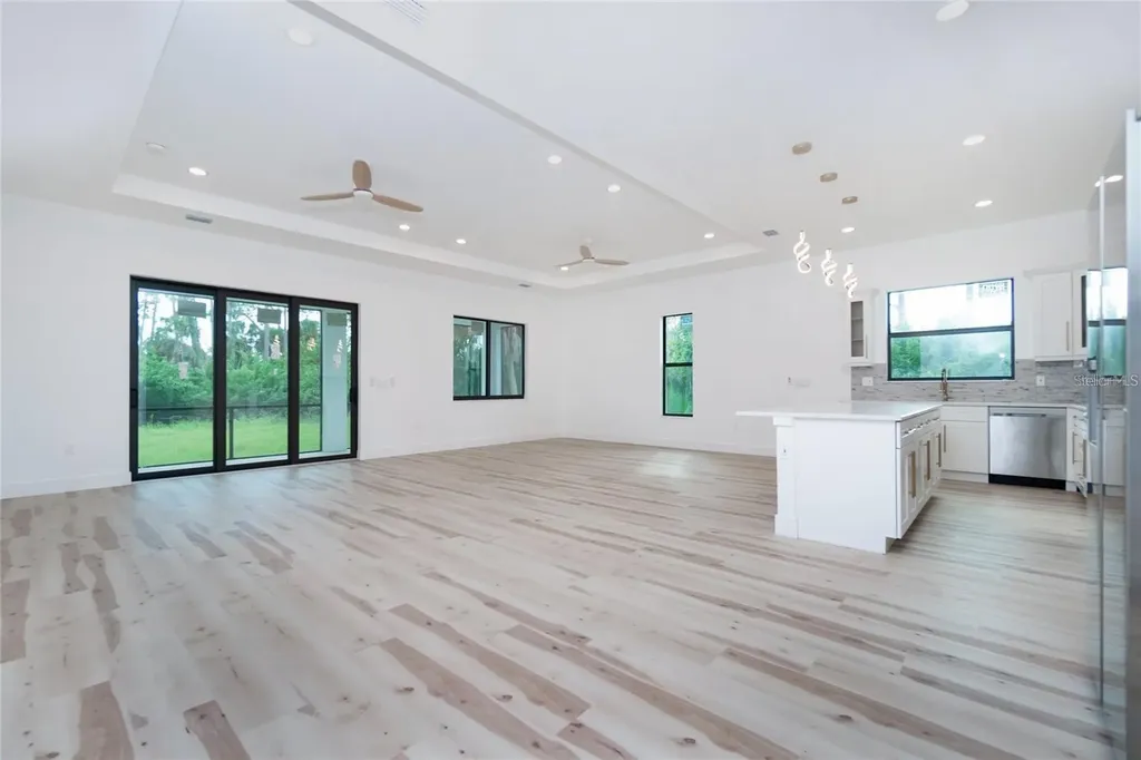 289 Albatross Road Rotonda West FL 33947