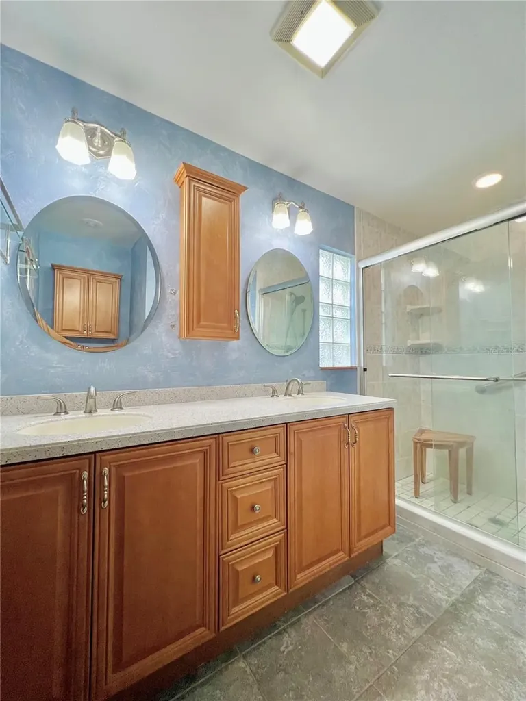 2219 Alice Lane Clearwater FL 33764