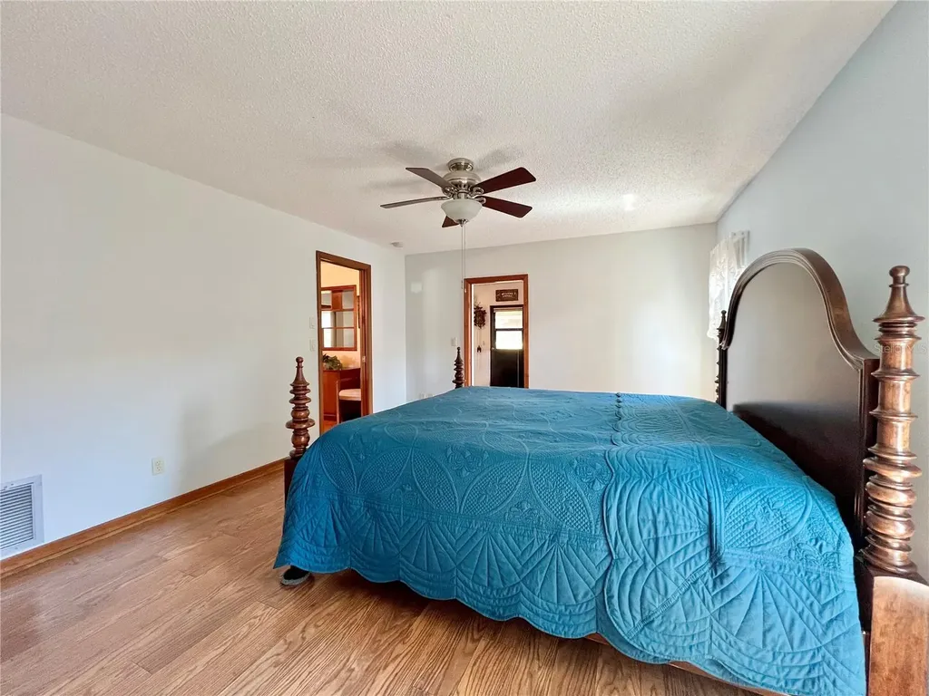2219 Alice Lane Clearwater FL 33764