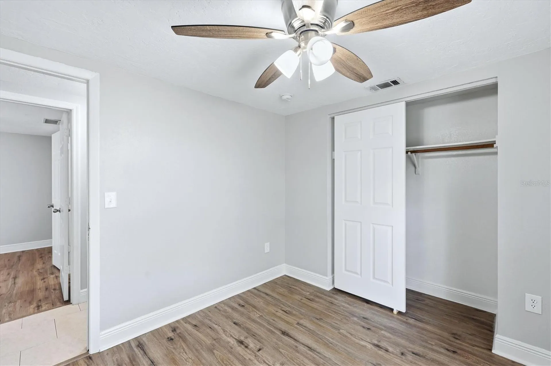 5058 Silk Oak Drive Sarasota FL 34232